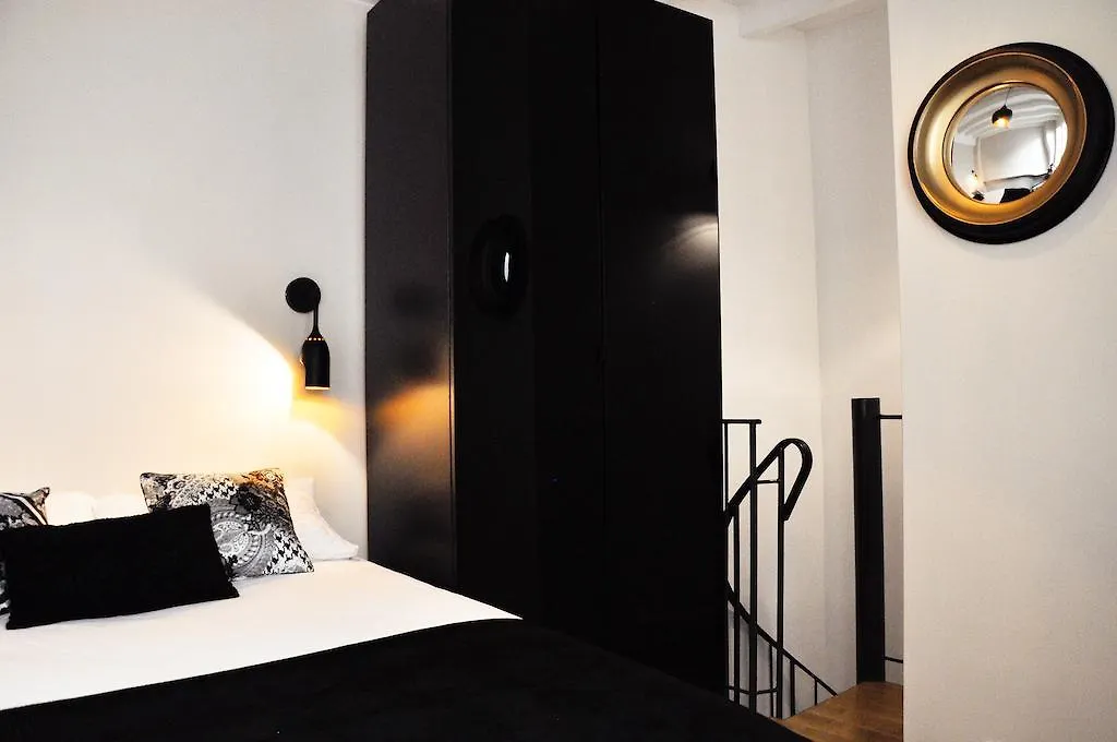 Duplex De Charme Au Coeur De Montmartre * باريس