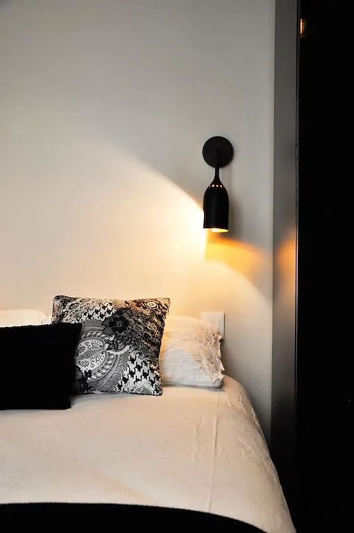 Duplex De Charme Au Coeur De Montmartre شقة باريس