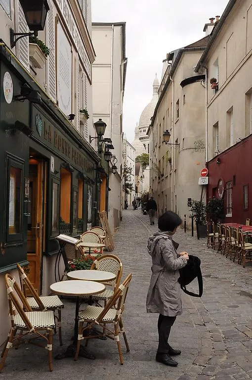 Apartment Duplex De Charme Au Coeur De Montmartre Paris